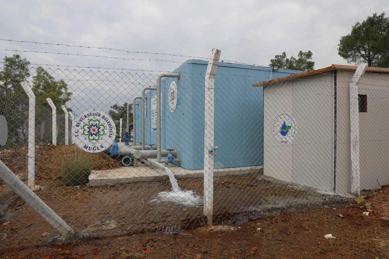 Muğla Büyükşehi̇r Beledi̇yesi̇ 4 Ayda 122 İçme Suyu Deposu Temi̇zledi̇