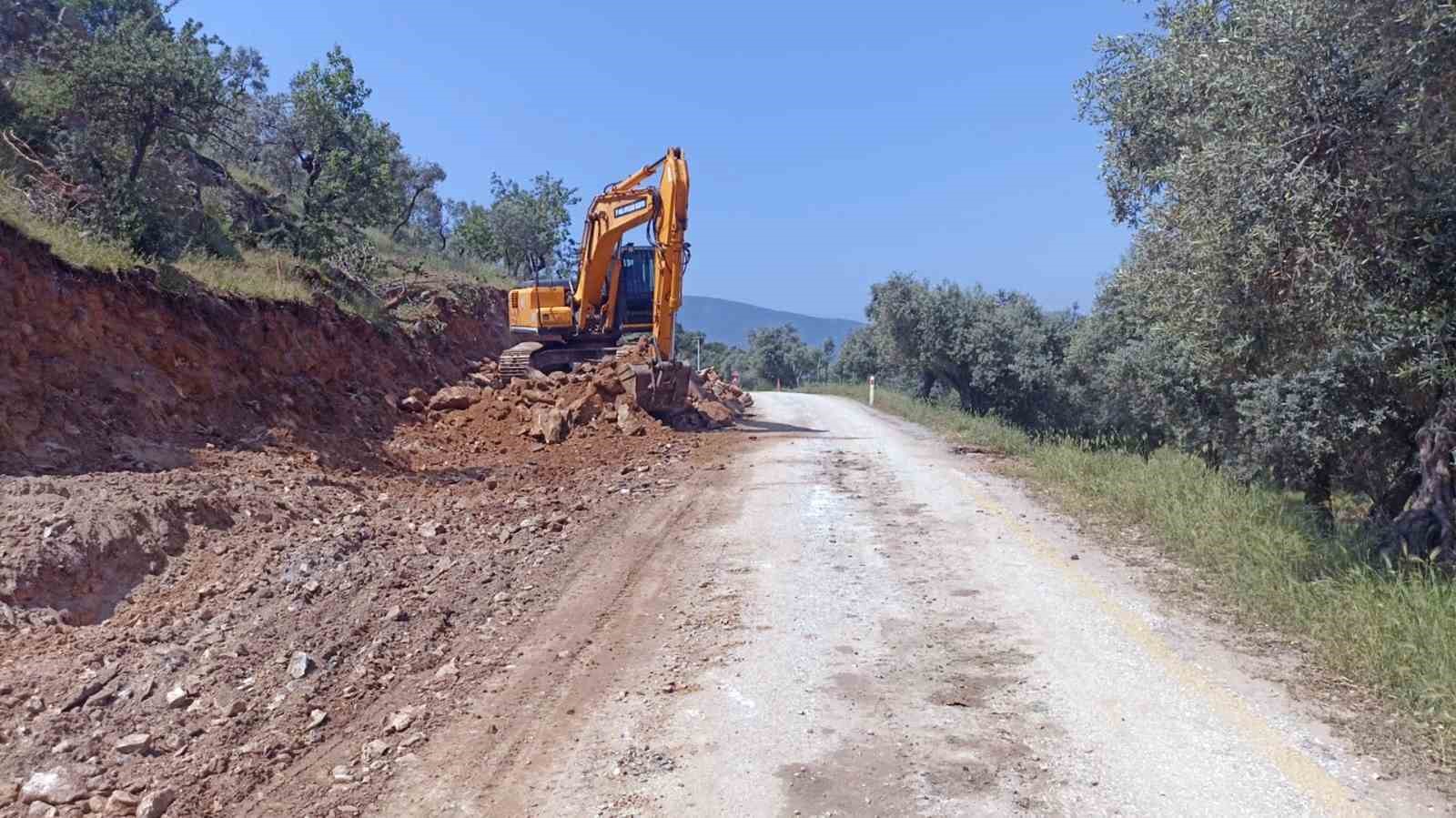 Büyükşehi̇rden Mi̇lasın Kırsal Mahallesi̇ne Ulaşım Yatırımı