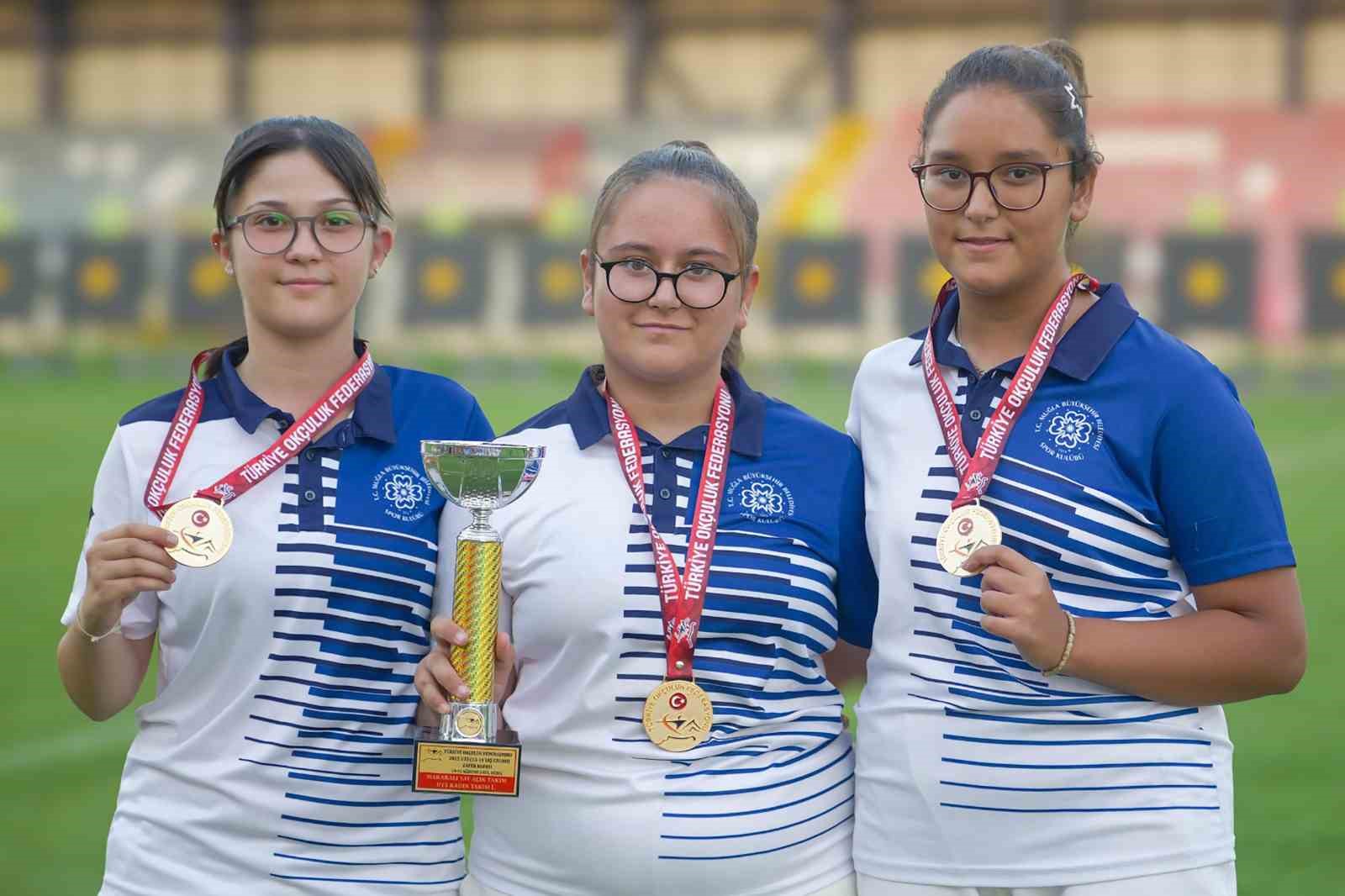 Muğla Büyükşehi̇r Okçuları U15 Türki̇ye Şampi̇yonasına Damga Vurdu