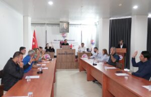 Başkan Sezer Durmuş, Belediyenin Borcunu Açıkladı