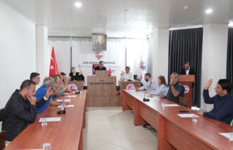 Başkan Sezer Durmuş, Belediyenin Borcunu Açıkladı