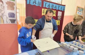 Muğlalı öğrenciler ebru sanatıyla tanıştı