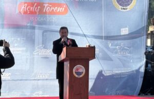 Başkan Ahmet Aras Açılış Konuşmasını Yarıda Kesti: “Bu Yollar Derhal Yapılacak”