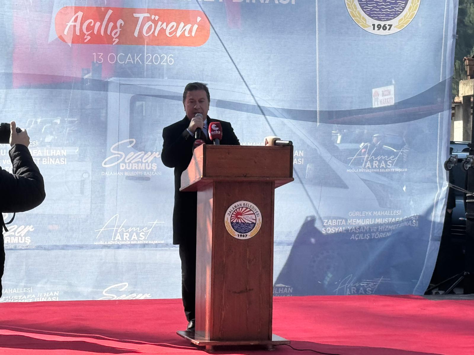 Başkan Ahmet Aras Açılış Konuşmasını Yarıda Kesti: “Bu Yollar Derhal Yapılacak”