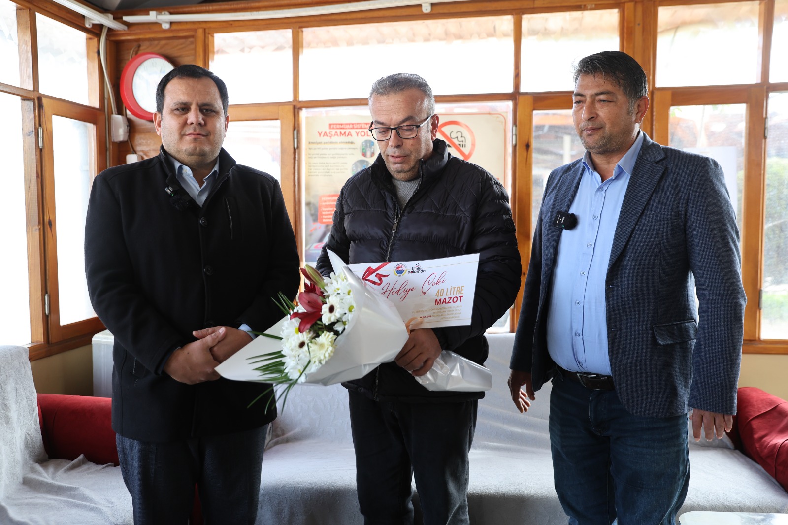 Başkan Durmuş’tan Duyarlı Şoföre Hediye Çeki