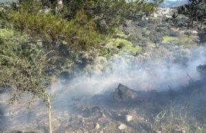 Temizlik yaparken yangın çıkardılar