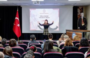 Menteşe’de öğrenciler ödüllerini aldı