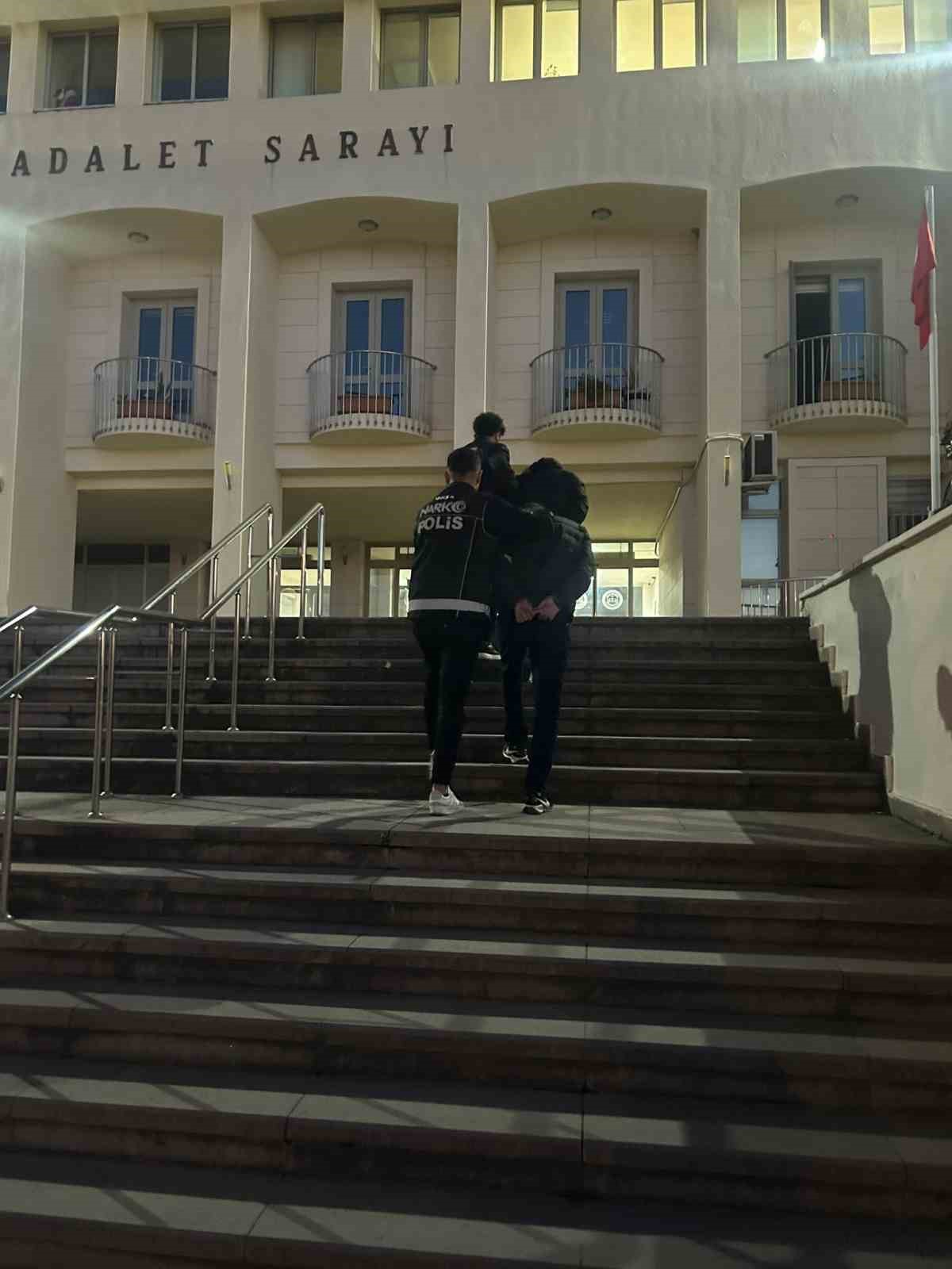 Bodrum’da 8 kilogram uyuşturucu ele geçirildi