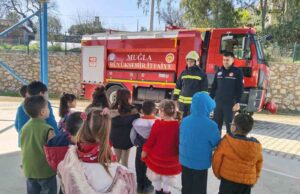 Miniklere yangın güvenliği eğitimi