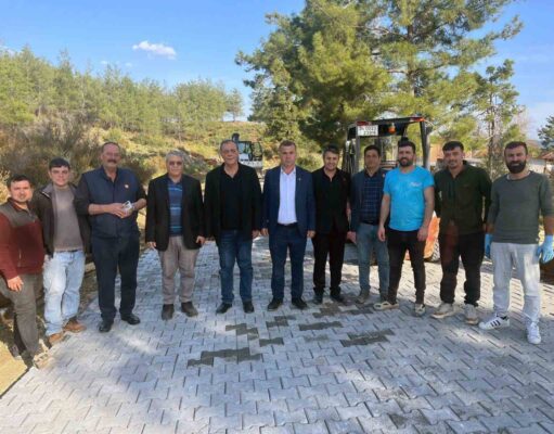 Köyceğiz’in üç mahallesinde parke çalışmaları başladı