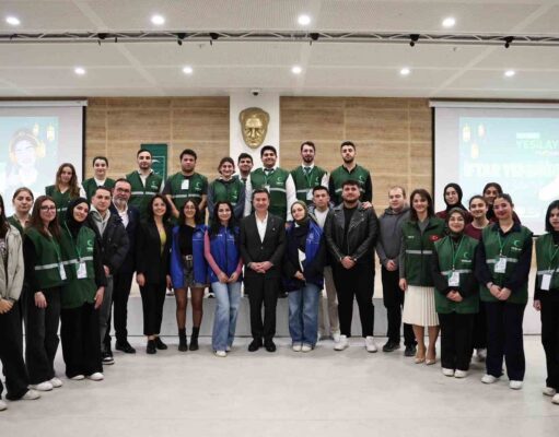 Başkan Aras: “Ata mirası kurumlarımıza sahip çıkmamız gerekir”