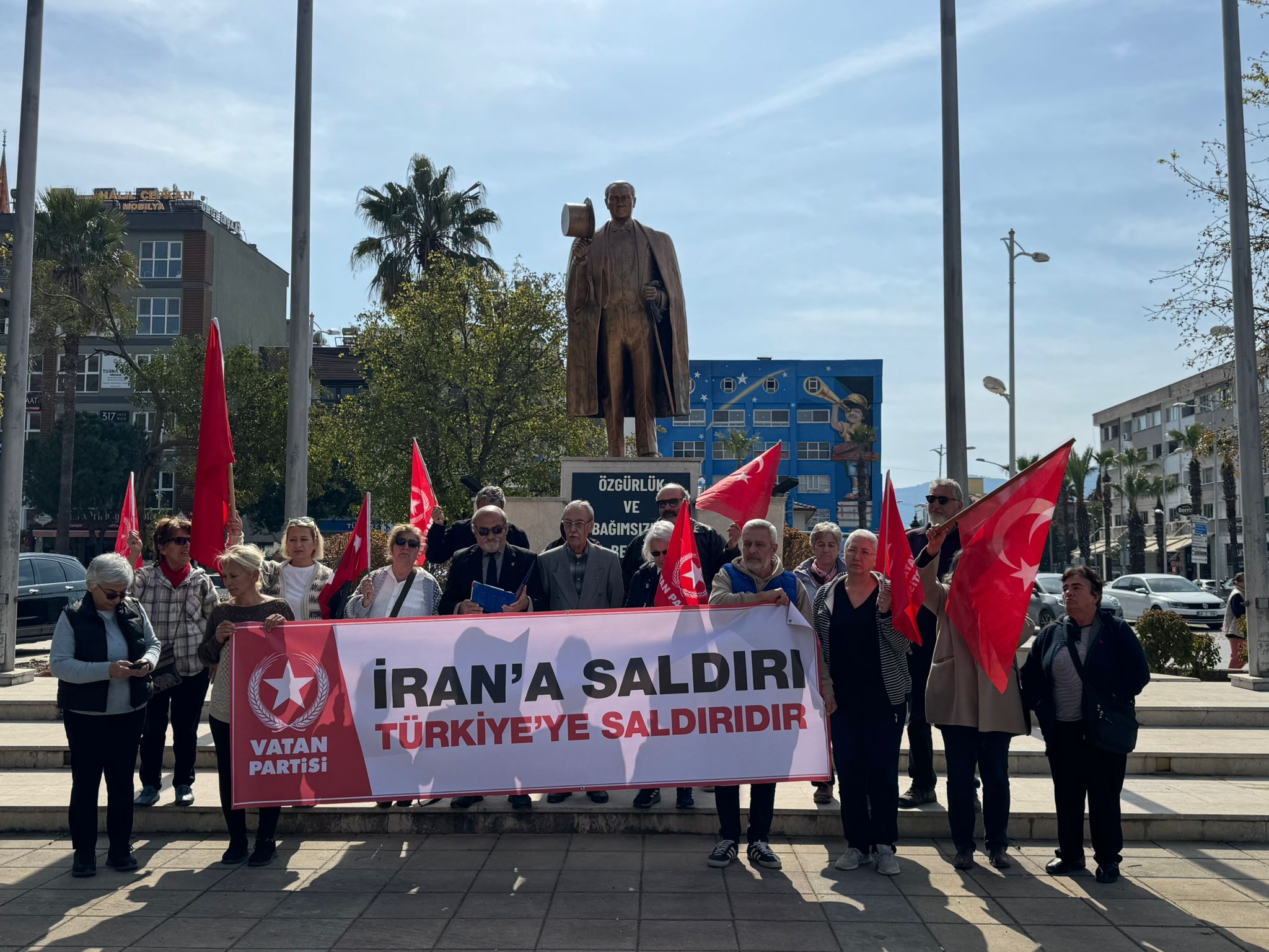 Vatan Partisi Ortaca İlçe Başkanlığı; “Kahrolsun ABD, Kahrolsun İsrail Siyonizmi”