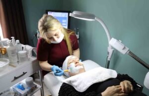 Marmaris’te kadın saha personeline ücretsiz cilt bakımı