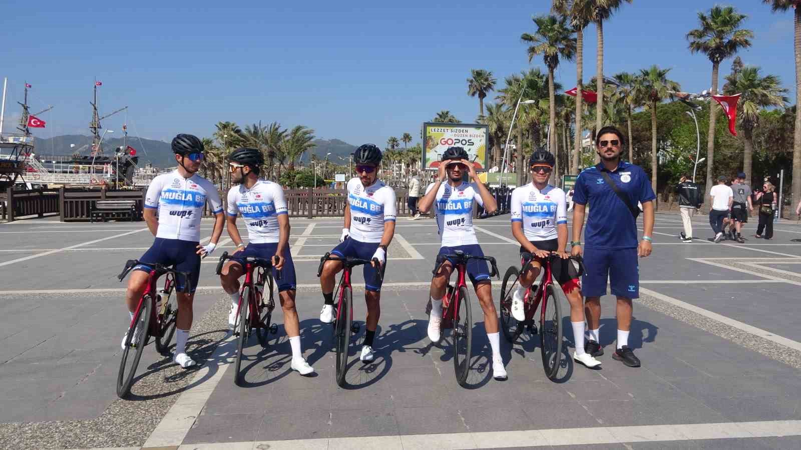 Muğla Büyükşehir bisiklet takımı Cumhurbaşkanlığı Bisiklet Turu’nda tarih yazmaya hazırlanıyor