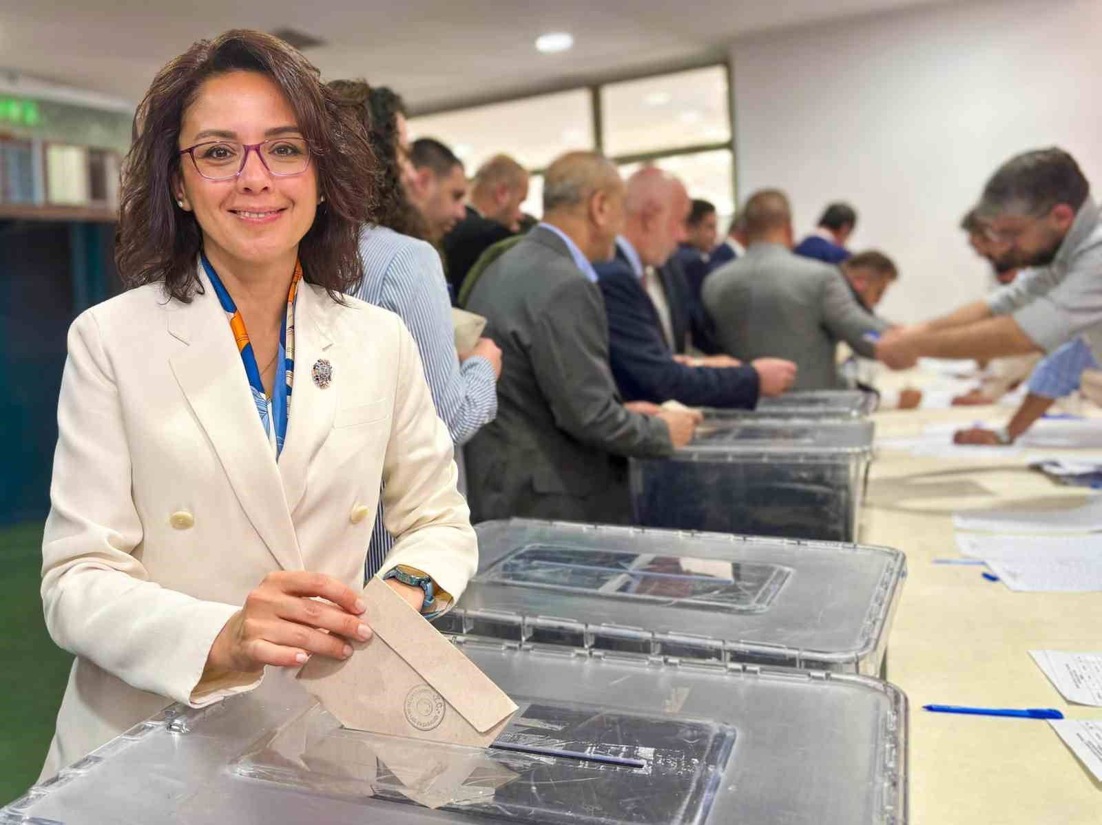 Menteşe Belediye Başkanı Köksal Aras tekrar Tarihi Kentler Birliği Encümen üyesi
