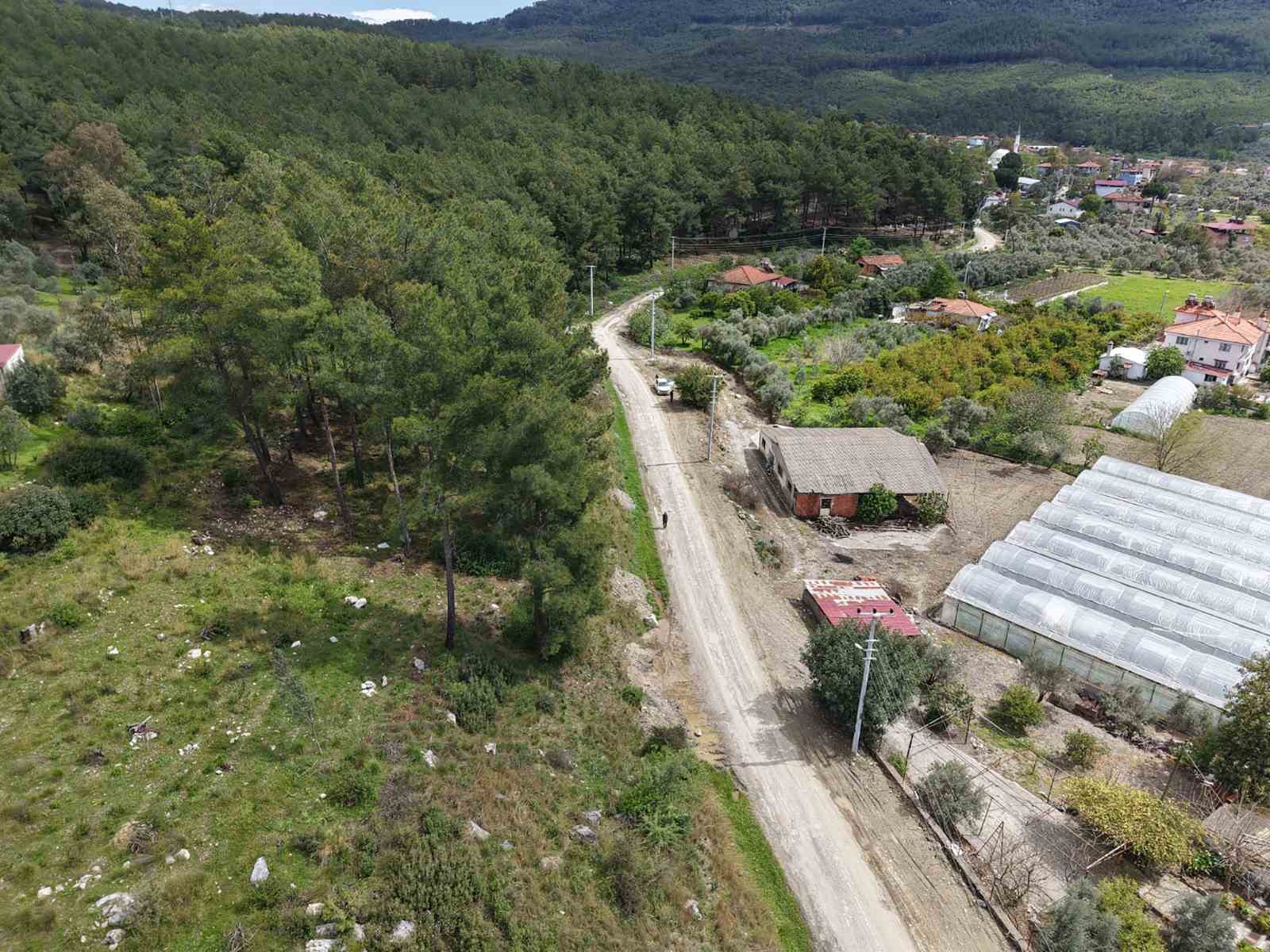 Dalaman Kargınkürü Mahallesi’ndeki içme suyu şebeke hattı yenilendi