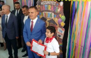 Vali Akbıyık’tan yaz tatilinde kitap tavsiyesi