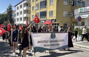 Menteşe Anadolu Lisesi’nde 3. Geleneksel Veda Yürüyüşü gerçekleşti