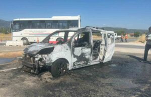 Muğla’da seyir halindeki araç alev alev yandı