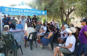 Kanalizasyon sorununun çözüldüğü Çomarlık’ta vatandaşlarla bir araya gelindi