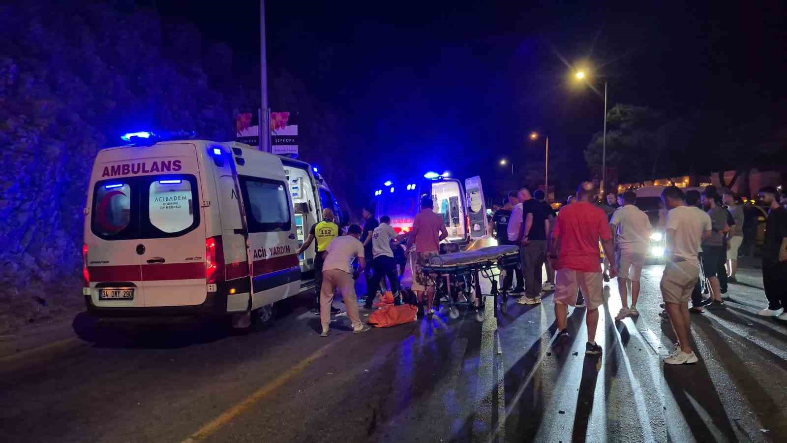 Bodrum’da taksi ile motosiklet çarpıştı: 1 ölü, 1 ağır yaralı