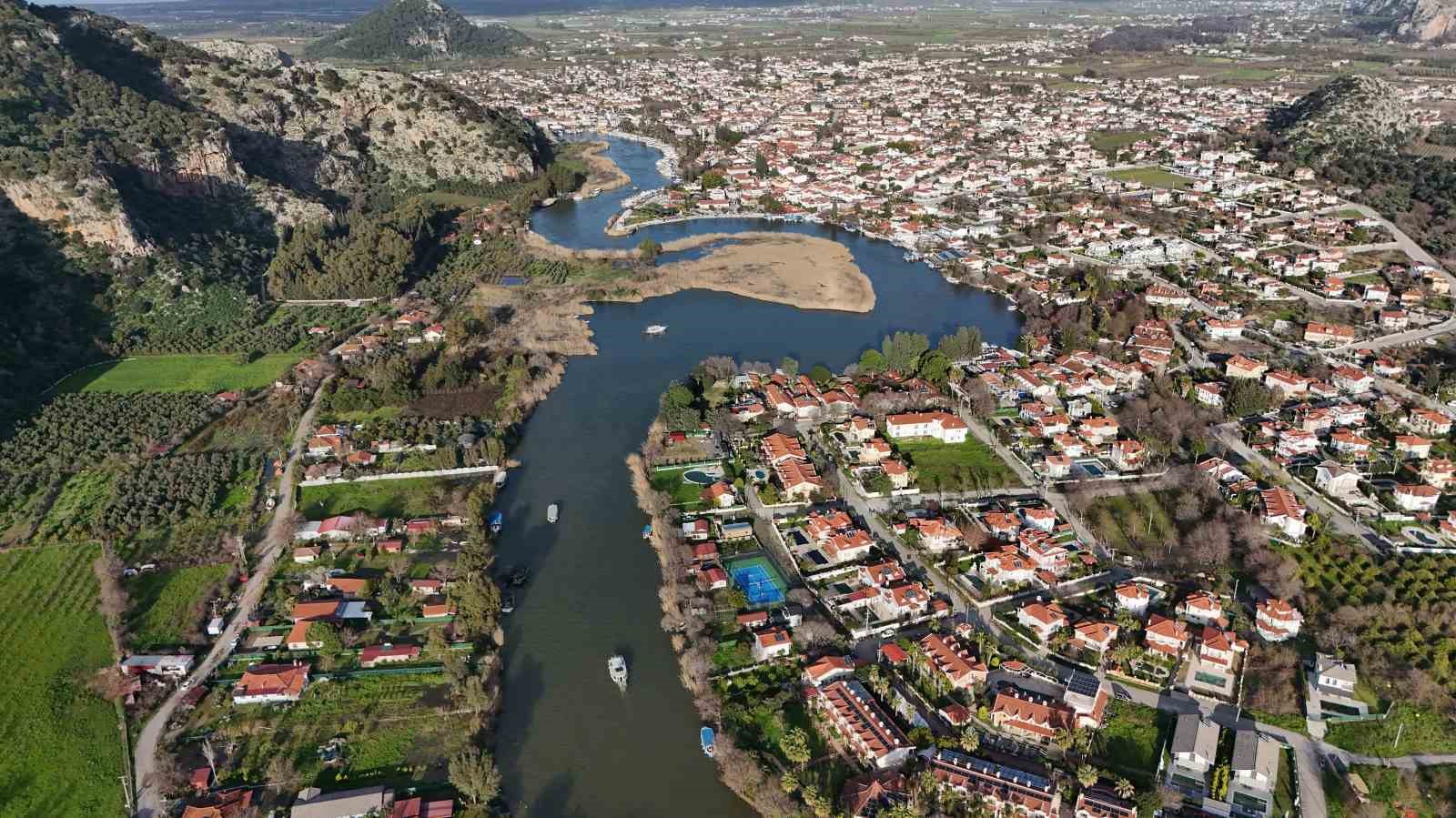 Dalyan Kanalı’nda ‘Elektrikli Tekne Dönüşüm Projesi’ değerlendirildi
