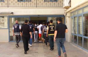 Marmaris’te göçmen kaçakçılığı operasyonu: 7 şüpheli adliyeye sevk edildi