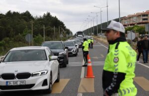 Muğla’da 9 günlük Bayram mesaisinde 37 bin araç kontrol edildi