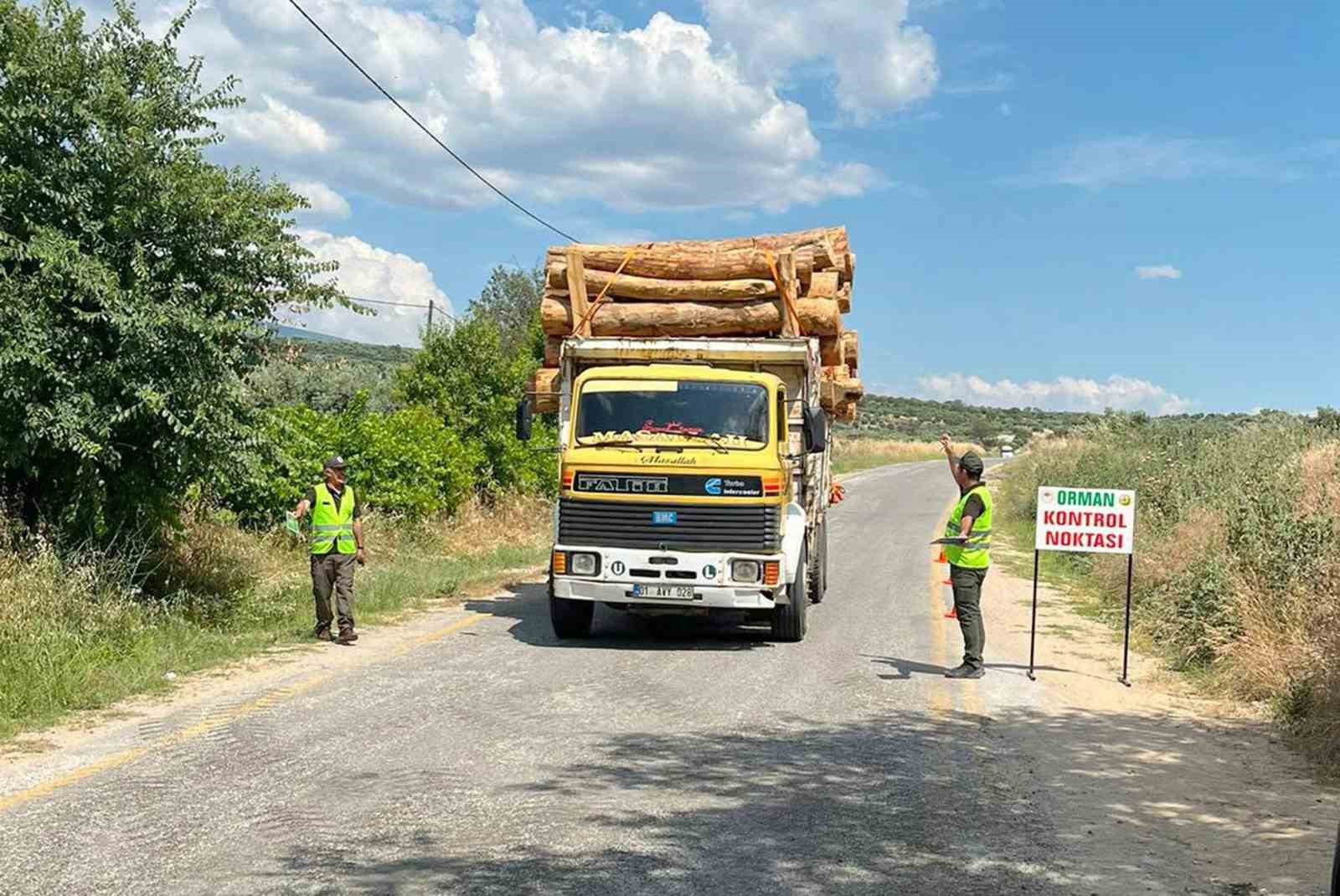 Muğla’da orman emvali taşıyan araçlara mobil kontrol denetimi