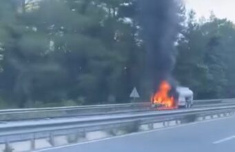 Marmaris’te mazot tankeri alev aldı, facia son anda önlendi