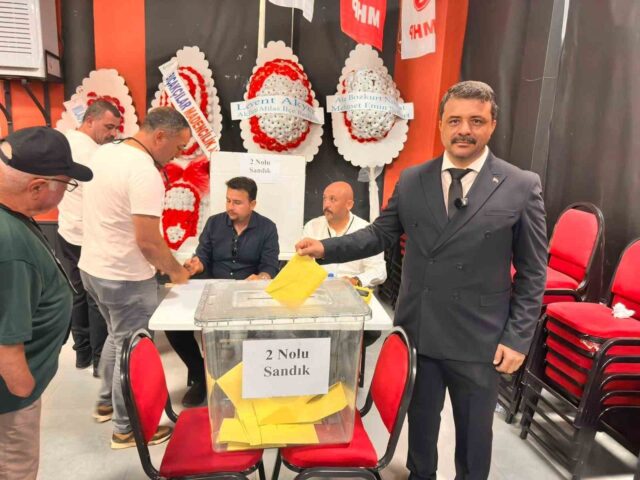 MHP Milas’ta Başkan Ongün güven tazeledi
