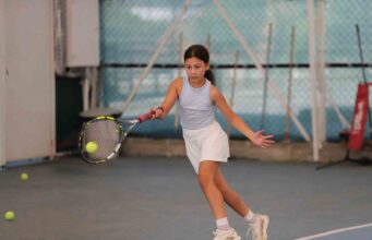 Menteşe’de tenis heyecanı başladı