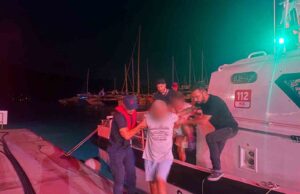 Özel teknede rahatsızlanan vatandaş için tıbbi tahliye