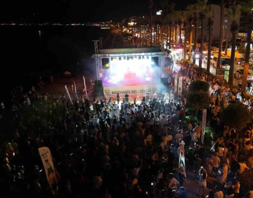 Marmaris, hafta sonu müziğe doydu