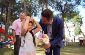Muğla İl Milli Eğitim Müdürü Çay haftanın ilk gününde minik yüreklerle buluştu