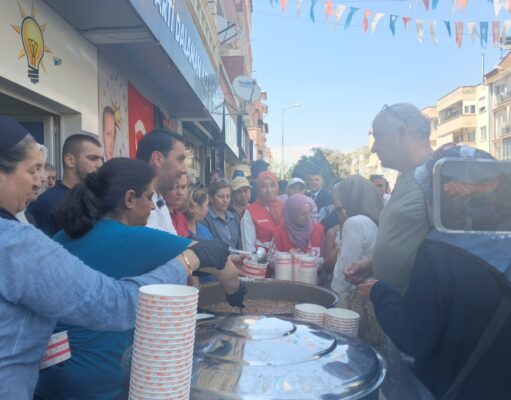 Dalaman’da Birlik ve Bereket Rüzgarı: AK Parti’den Geniş Katılımlı Aşure İkramı