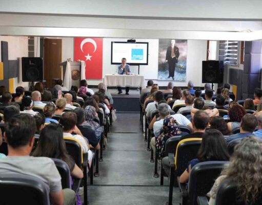 Muğla’da yönetici adayları geleceğe hazırlanıyor