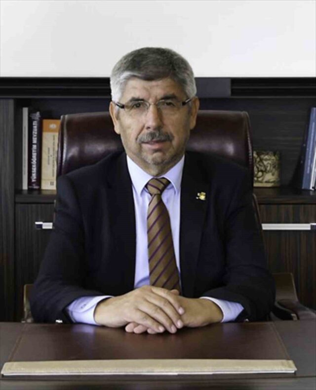 MSKÜ Rektörü Prof. Dr. Kaçar’dan 24 Temmuz mesajı