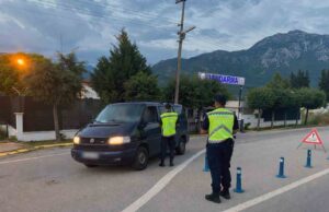 Muğla’da Jandarma trafik denetimlerinde 155 araç trafikten men edildi