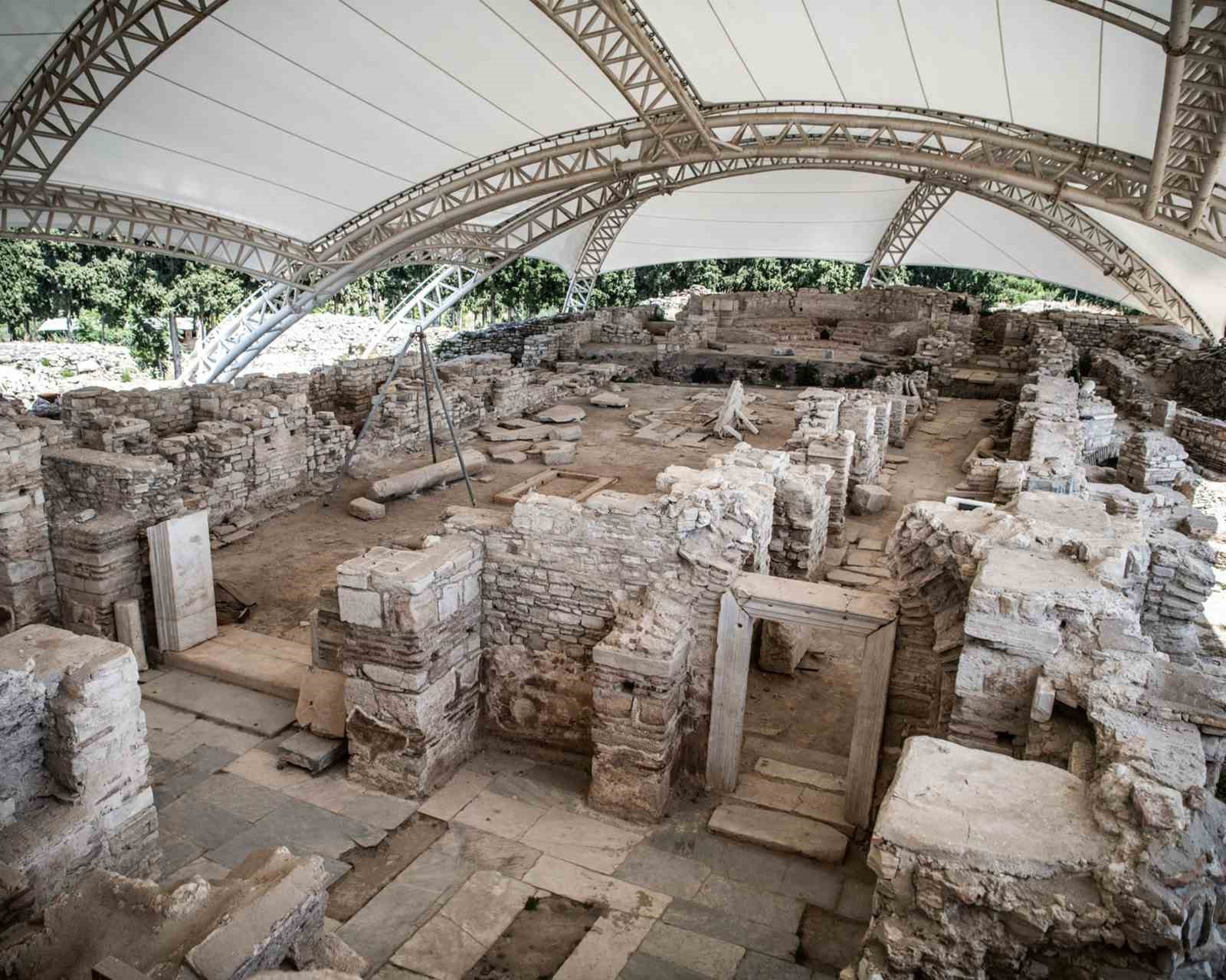 Kazı başkanlığını MSKÜ Çağaptay’ın yaptığı Kadıkalesi-Anaia UNESCO dünya mirası geçici listesinde