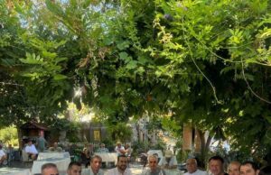 Bakan Uraloğlu Marmaris’te yolları inceledi, vatandaşlarla bir araya geldi