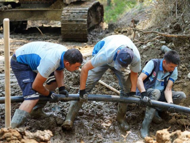 Seydikemer Zorlar’ın su kesintisi ve basınç sıkıntısı gideriliyor