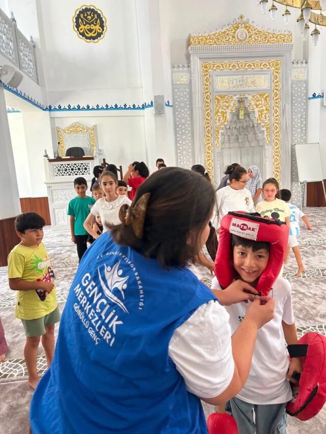 Menteşe Kur’an kurslarında "Merkezim Her Yerde" neşesi