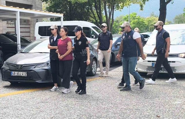 FETÖ’cü Burkay Karatepe’nin ablası tutuklandı