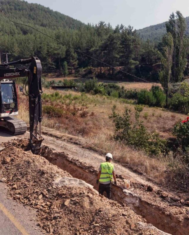 MUSKİ, Yatağan’da Bin metrelik terfi hattını yeniliyor