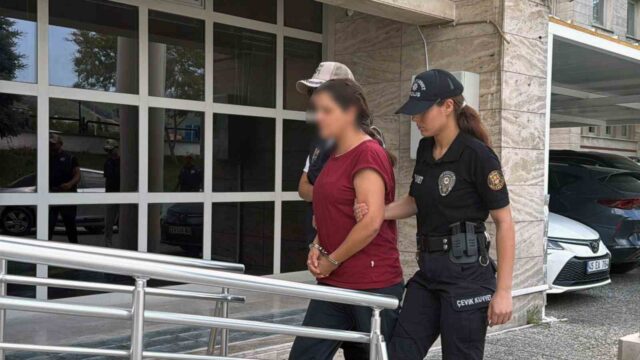 Darbeci FETÖ’cü Burkay Karatepe’nin ablası adliyeye sevk edildi