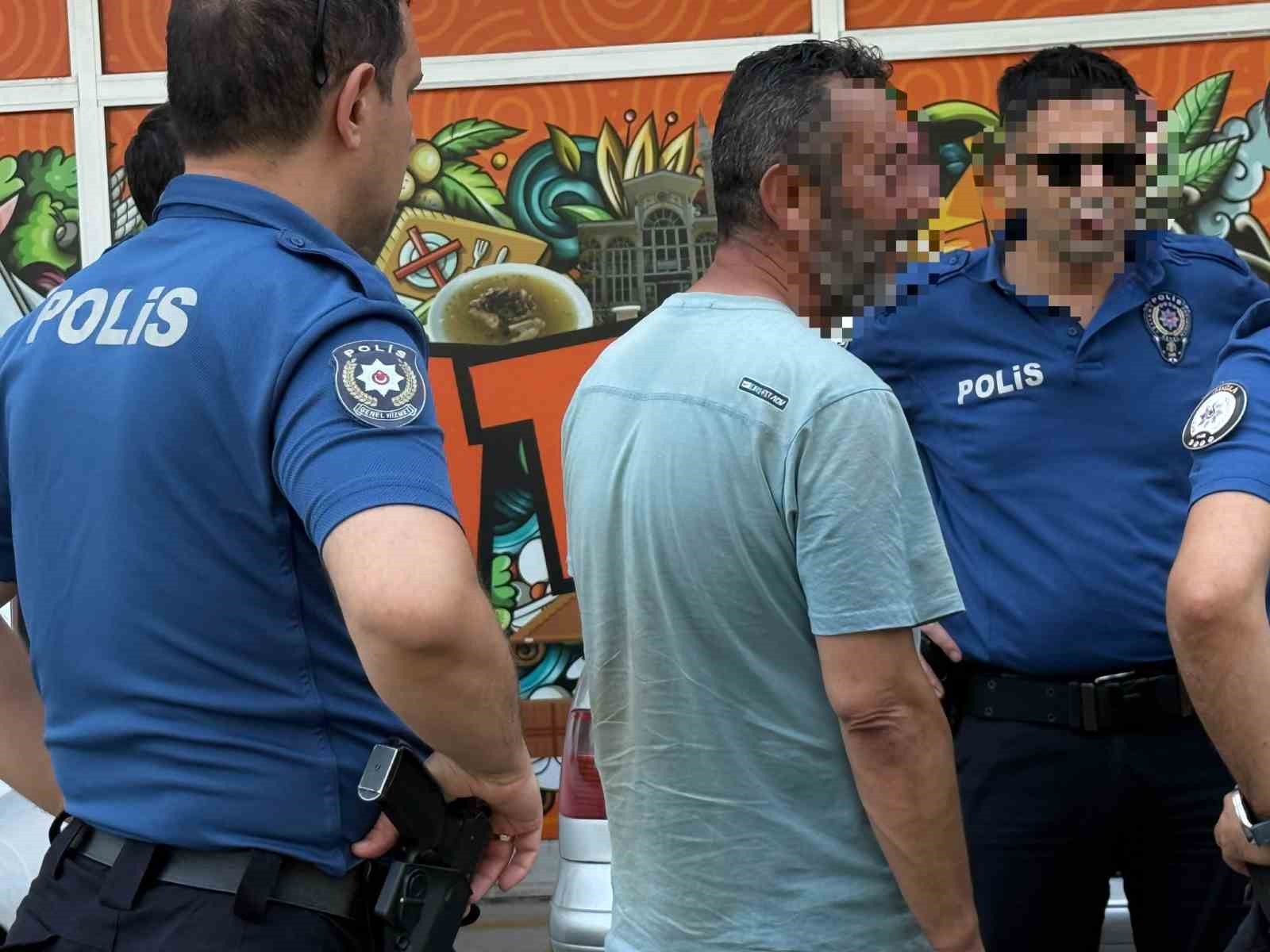 Menteşe’de gasp ihbarı yaptı, kendi eşkalini verdi