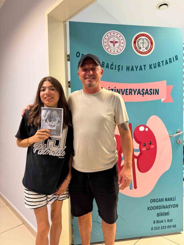 19 yaşındaki Selenay diyalizden kurtuldu