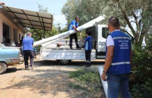 Muğla Büyükşehir’den sel mağduru üreticilere sera naylonu desteği