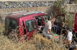 Menteşe’de ticari araç dere yatağına uçtu: 2 yaralı